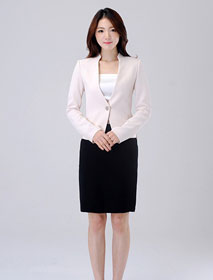 淺粉色女士職業裝